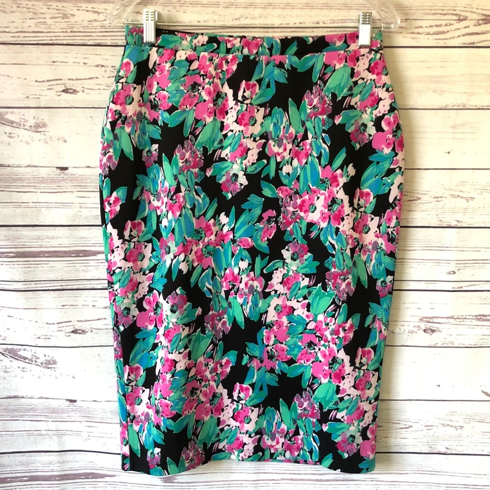 SALE🔥 I ❤️ Ronson Floral High Waist Pencil Skirt